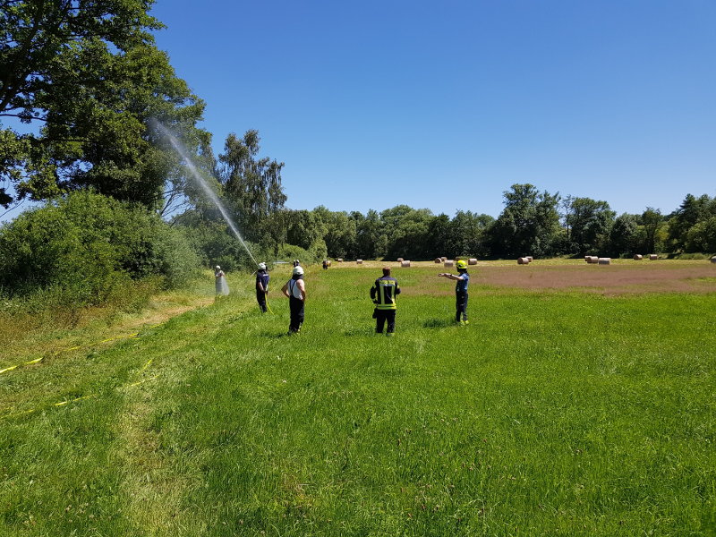 Flächenbrandübung der Feuerwehr Wetter-Mitte